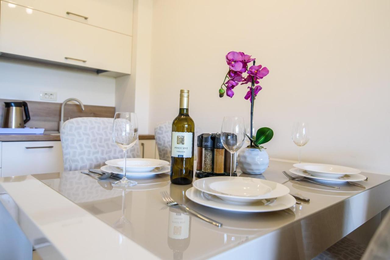 Apartments Leone Lukas プロマイナ 部屋 写真