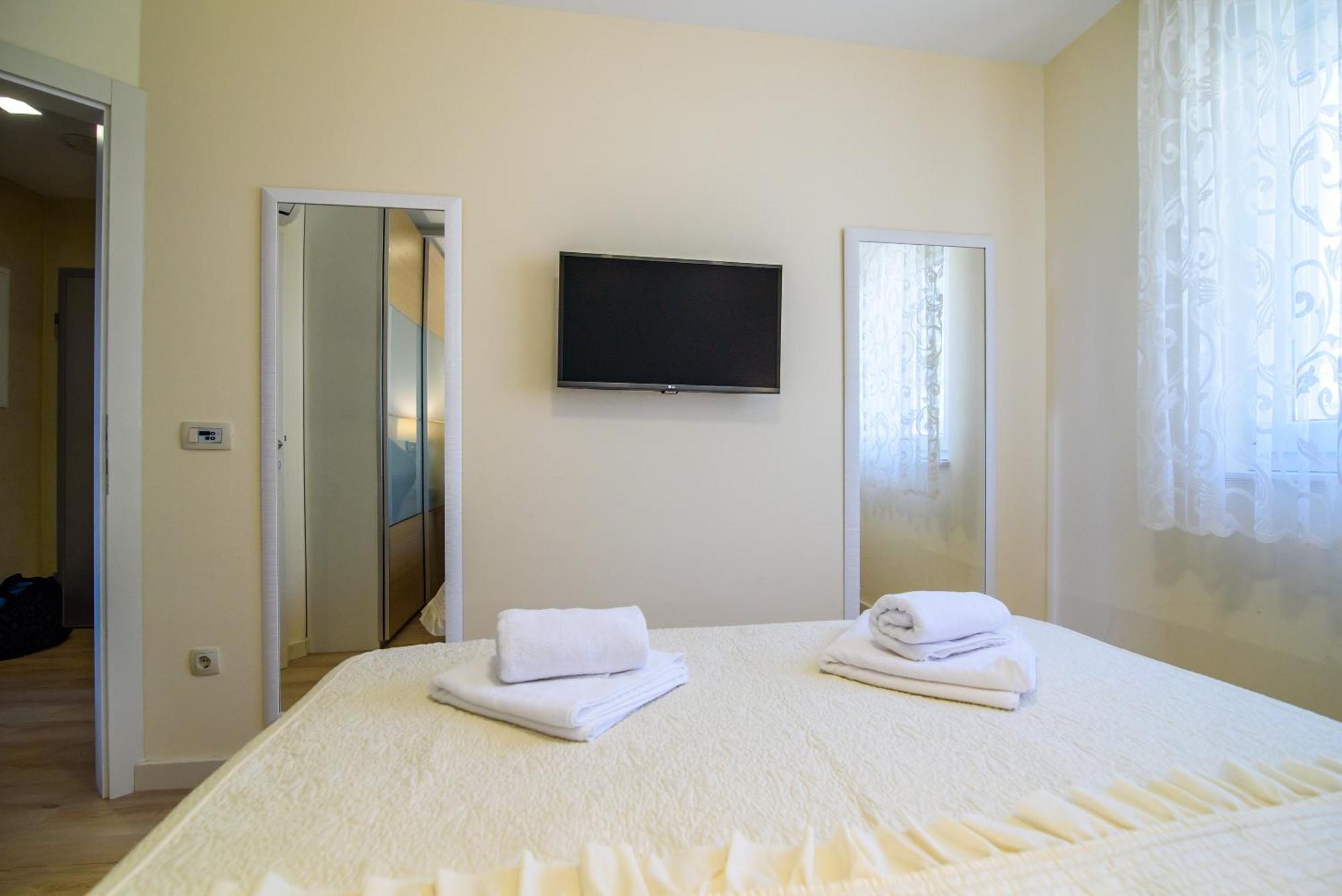 Apartments Leone Lukas プロマイナ 部屋 写真