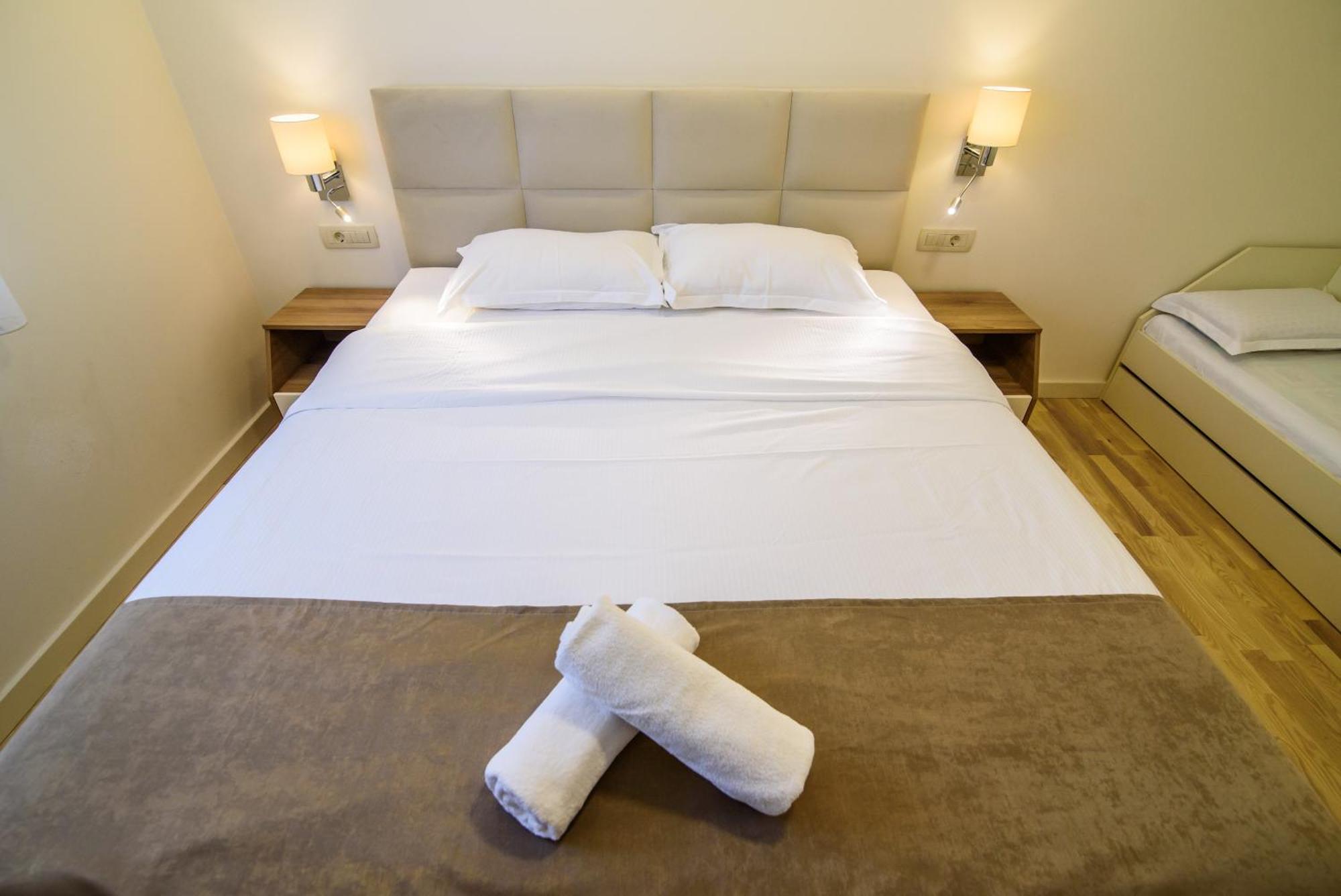Apartments Leone Lukas プロマイナ 部屋 写真