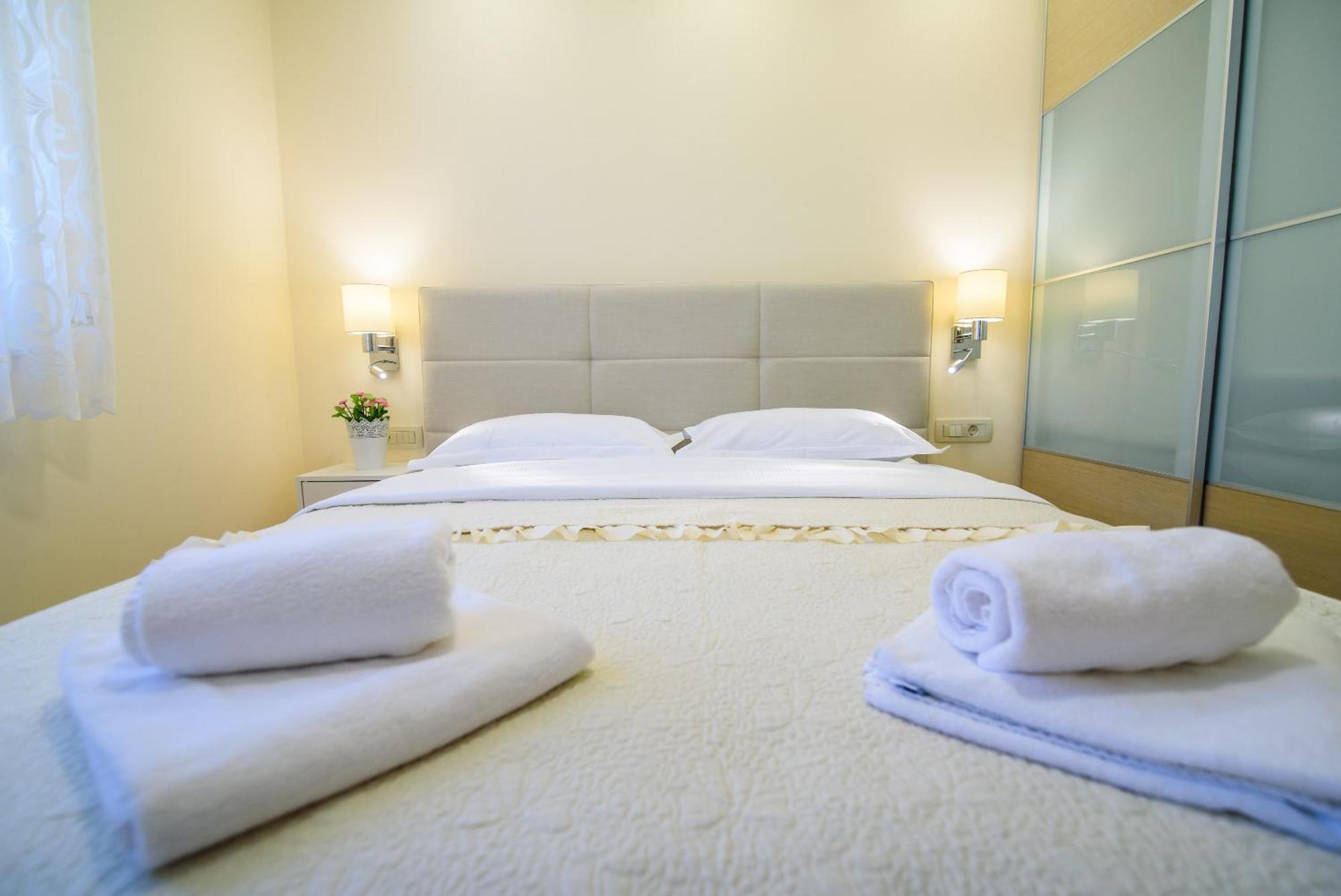 Apartments Leone Lukas プロマイナ 部屋 写真