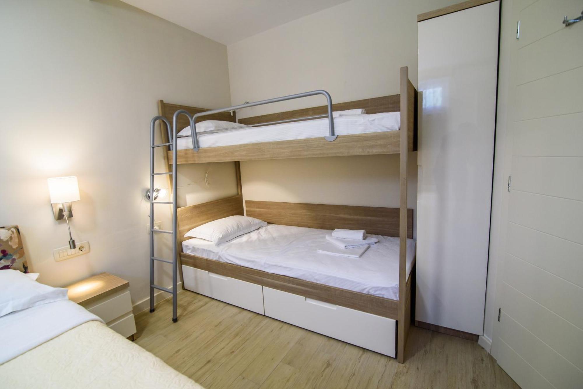 Apartments Leone Lukas プロマイナ 部屋 写真