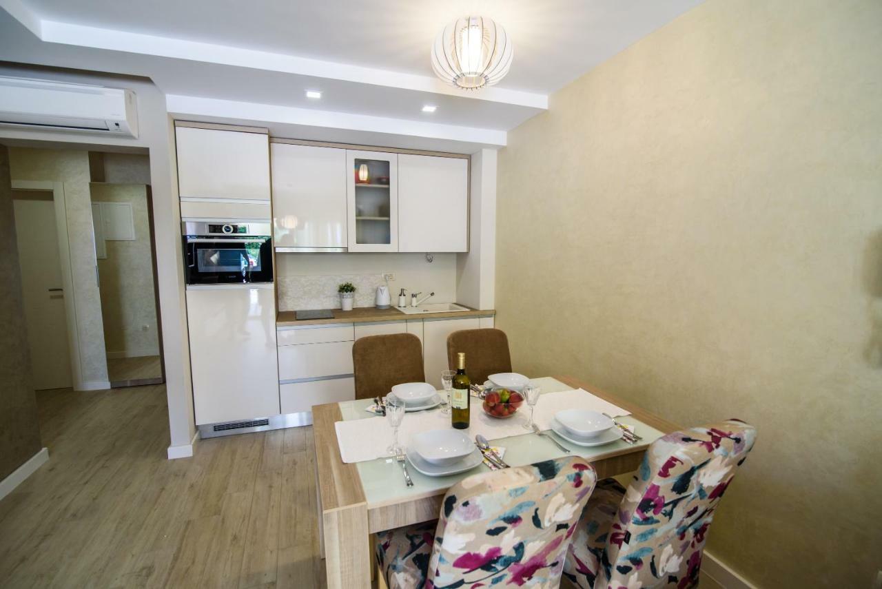 Apartments Leone Lukas プロマイナ エクステリア 写真